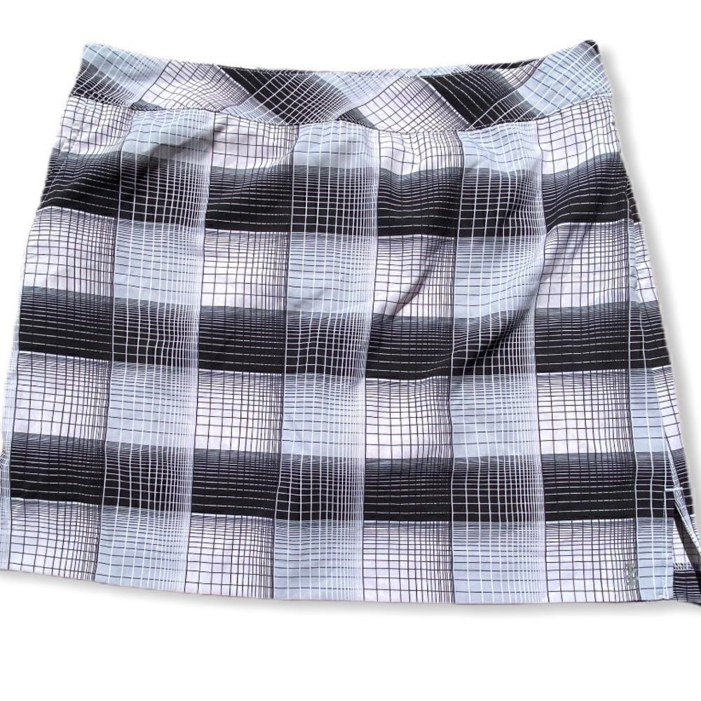 Izod Golf Skort Size 8